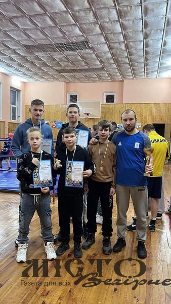 Боксери з Нововолинської громади здобули призові місця на відкритому турнірі 