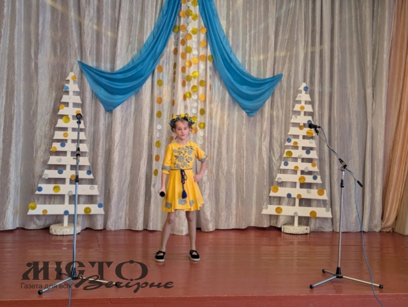 В Іваничах відбувся відбірковий етап конкурсу патріотичної пісні «Срібні дзвіночки» - новини Володимир-Водинського В Іваничах відбувся відбірковий етап конкурсу патріотичної пісні «Срібні дзвіночки»