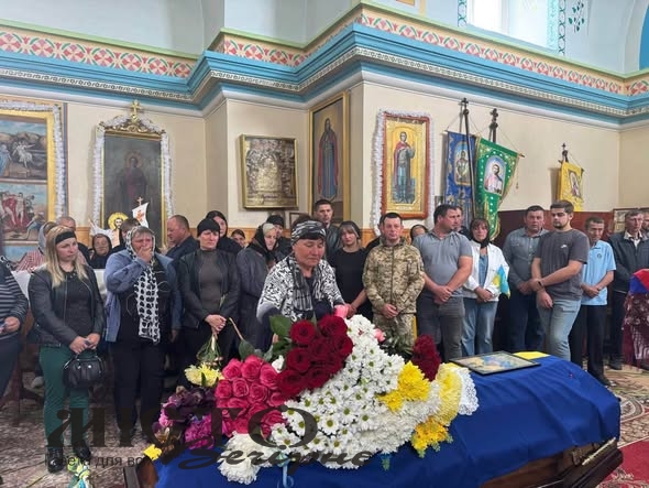У Зимнівській громаді попрощалися із Героєм Андрієм Цимбалюком 