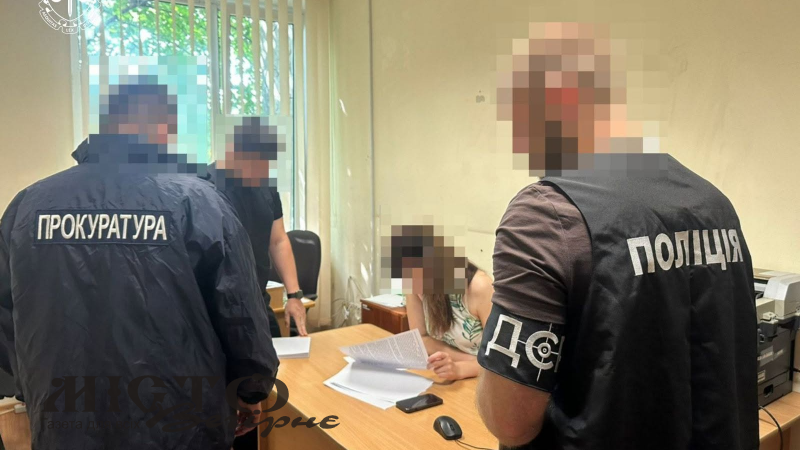 На Волині ексдиректорці дорожнього держпідприємства оголосили підозру у розтраті понад 2 млн грн 