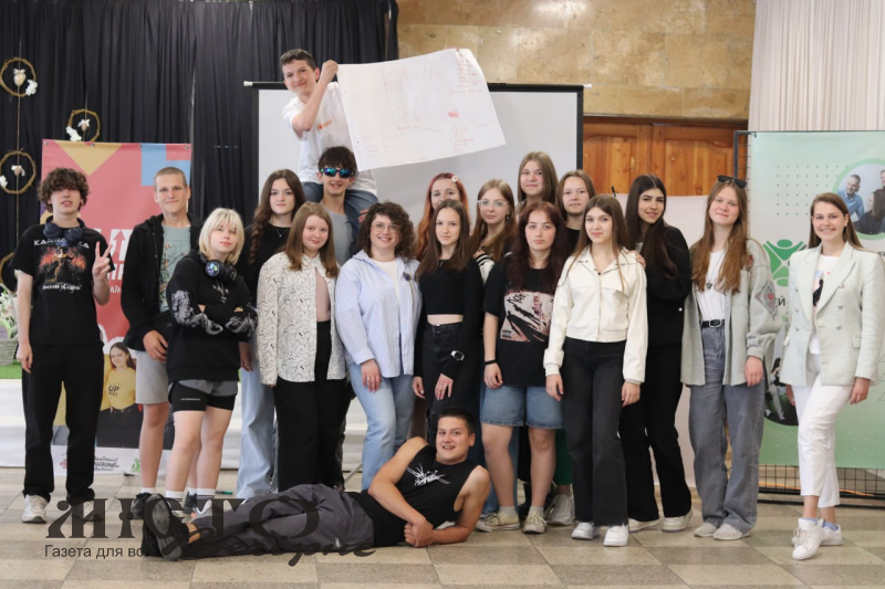 Молоді люди Володимира об'єдналися на воркшопі "YOUTH ON" 