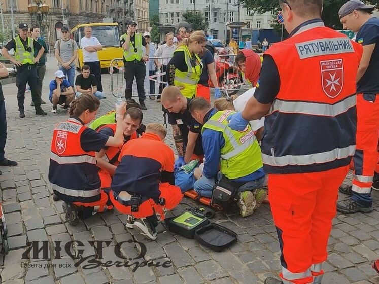Бігуна, який помер у Львові, намагалися реанімувати протягом години 