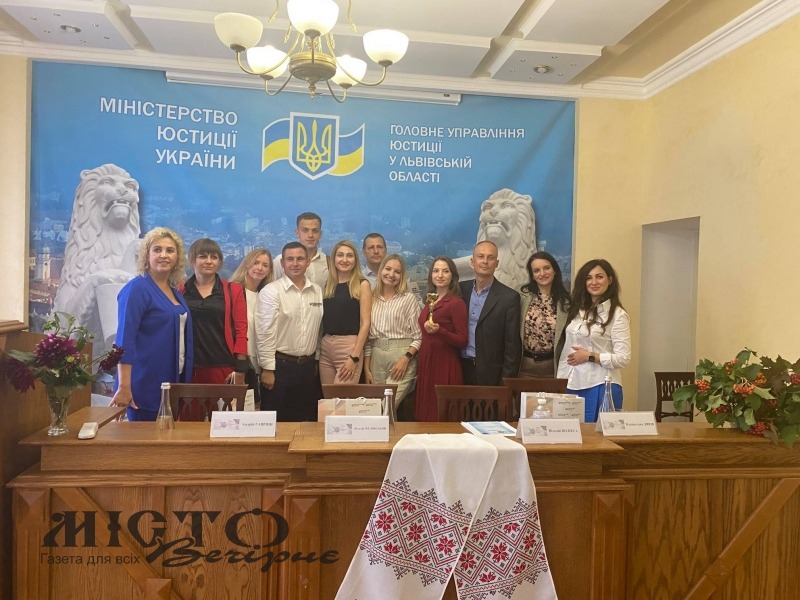 Державні реєстратори з Волині перемогли у професійному брей-рингу 