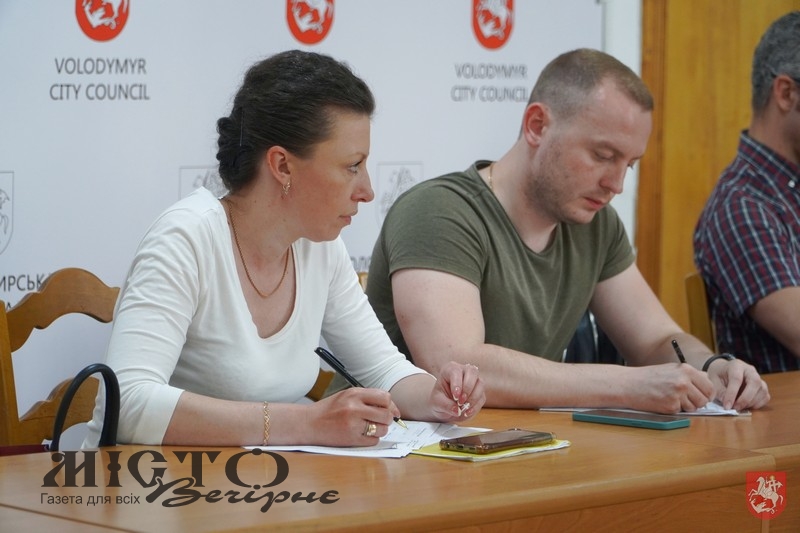 У Володимирі на нараді з перевізниками говорили про хід впровадження системи електронної оплати проїзду 
