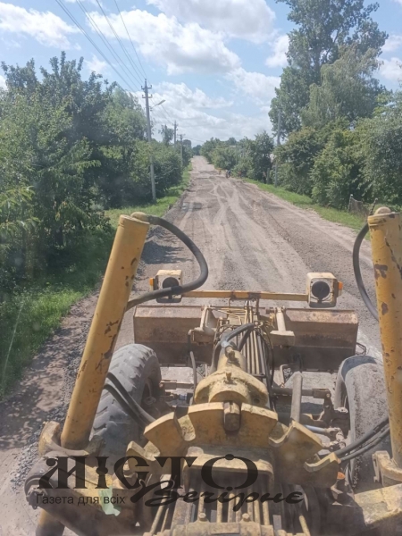 У Іваничівський громаді проводять грейдерування доріг 
