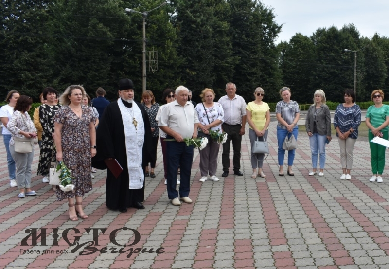 В Іваничах відзначили День Української Державності - новини Володимир-Водинського В Іваничах відзначили День Української Державності