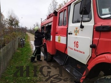 У селі Павлівка горів легковий автомобіль 