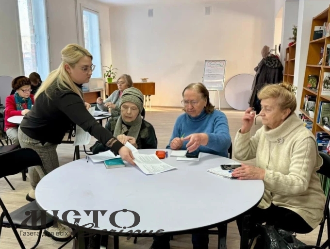 У Нововолинську майже 150 пенсіонерів відвідали курси з цифрової грамотності - новини Володимир-Водинського У Нововолинську майже 150 пенсіонерів відвідали курси з цифрової грамотності