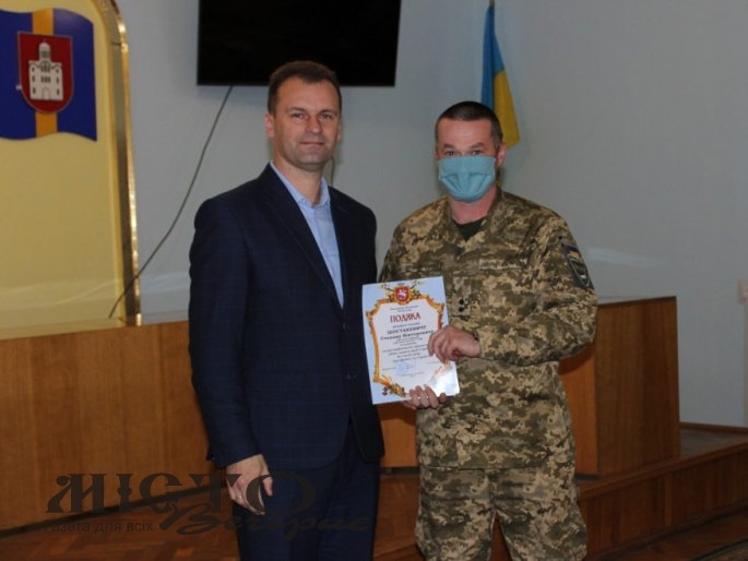 Володимирчан привітали з Днем волонтера та Днем ЗСУ 