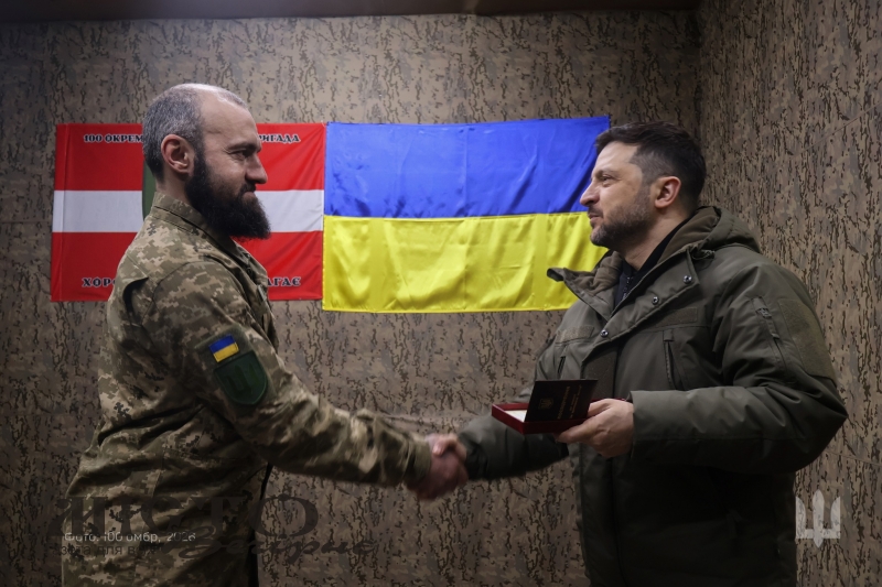 Президент нагородив бійців «Сталевої Сотки» на Костянтинівському напрямку 