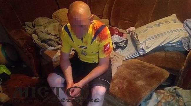 У Києві судили чоловіка за вбивство 6-річного похресника 