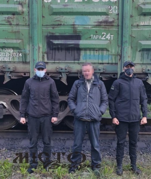 На пункті пропуску у Володимирі виявили українця, який їхав до Польщі у вантажному вагоні 