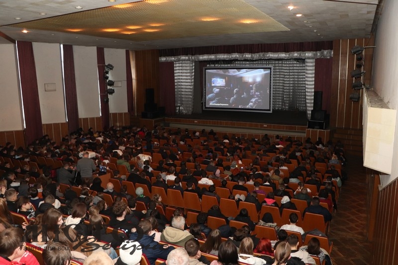 У Володимирі відбулася творча зустріч з народним артистом України Богданом Бенюком 