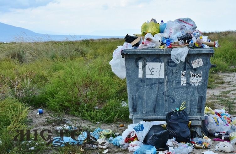 У Поромові почнуть вивозити сміття 