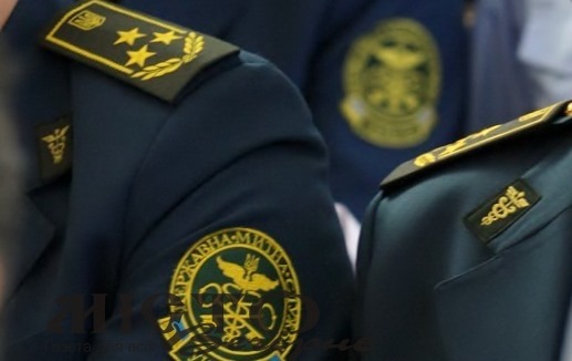 Держінспектора Володимир-Волинського митного поста оштрафували на 850 гривень - новини Володимир-Водинського Держінспектора Володимир-Волинського митного поста оштрафували на 850 гривень