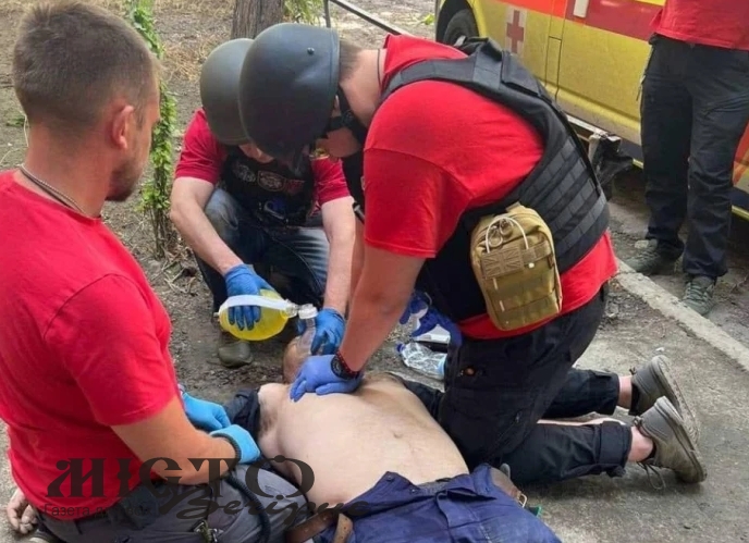 Лікар-хірург Володимирського ТМО працював на півдні України, допомагаючи колегам рятувати життя людей 