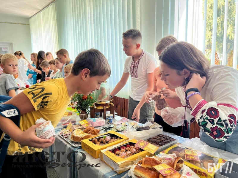 На шкільному благодійному ярмарку у володимирському ліцеї №3 зібрали понад 68 тисяч грн для 14 бригади 