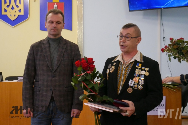 На сесії міської ради відзнаками та преміями нагородили видатних володимирчан 