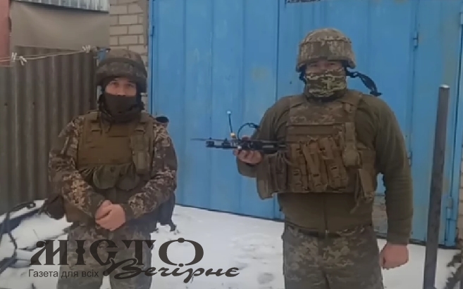 Стерненко передав бійцям 14 бригади ще сотню FPV-дронів 