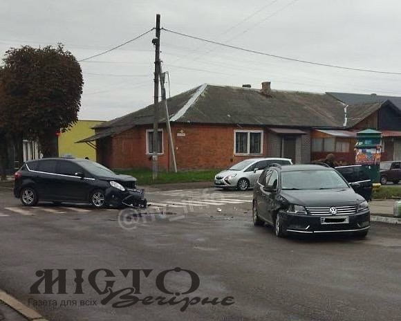 На проспекті Перемоги у Нововолинську трапилась аварія 