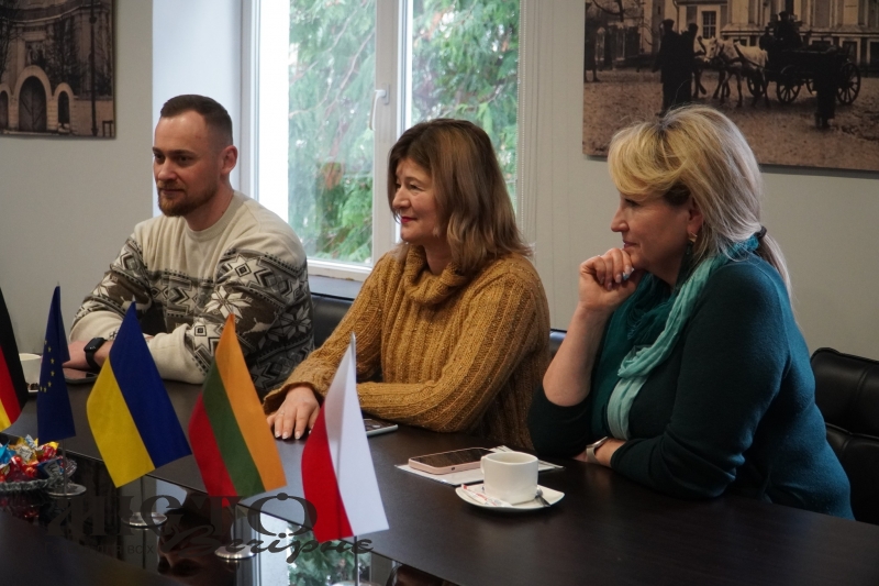 Освітні заклади Володимира відвідали експерти шведсько-українського проєкту Polaris 