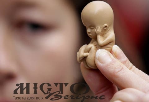 16-літній дівчині примусово зробили аборт 