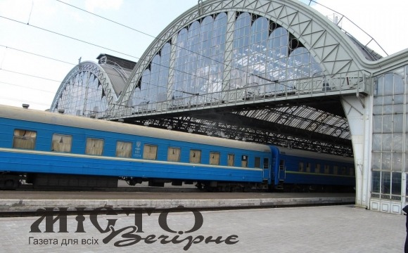 Укрзалізниця визначила напрями для додаткових поїздів на Великдень 