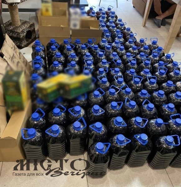 Працівників НАН підозрюють у виготовленні фальсифікованого алкоголю 