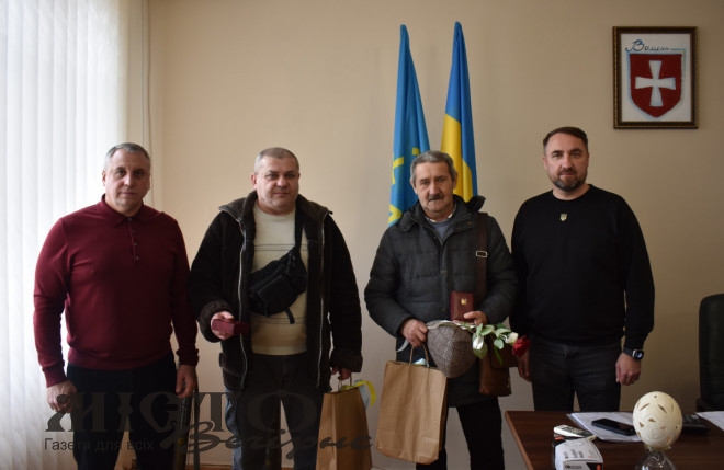 Двоє волинян отримали почесні відзнаки «Заслужених донорів України» 