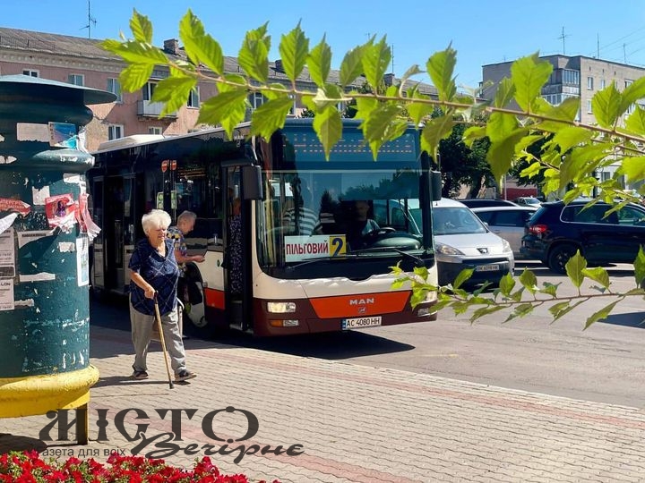 З 2 вересня у Нововолинську міські автобуси курсуватимуть за повноцінними графіками 