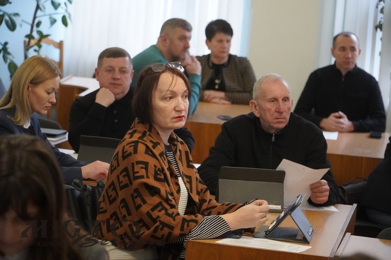 На позачерговій сесії у Володимирі виділили 4,5 мільйона гривень на квадрокоптери для ЗСУ 