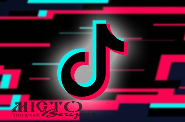 Шахраї через TikTok виманили у мешканки Нововолинська понад 37 тисяч гривень 