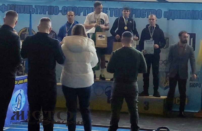 Спортсмен з Володимирської громади Віктор Смичук став золотим призером із гирьового спорту 