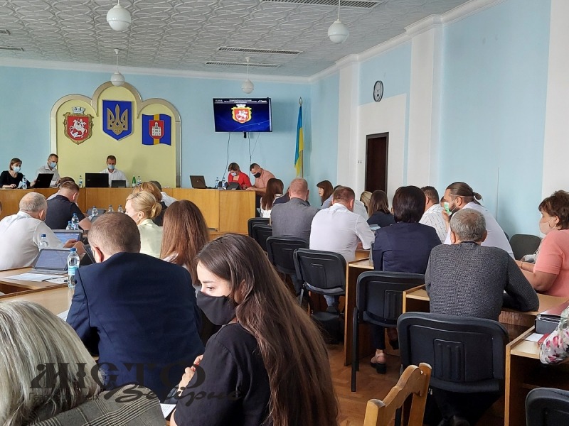 Громада Володимира отримала у комунальну власність об’єкти з села 