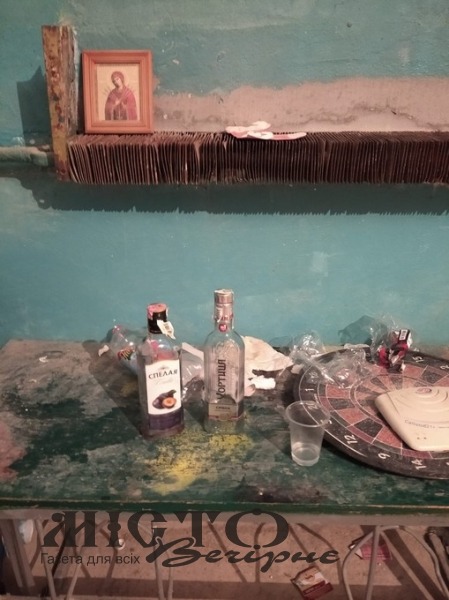 Бомбосховище, у якому до війни знаходився молодіжний простір у Володимирі, закидали сміттям - новини Володимир-Водинського Бомбосховище, у якому до війни знаходився молодіжний простір у Володимирі, закидали сміттям