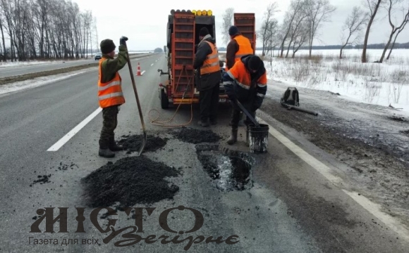 Скільки мільярдів витратить уряд на ремонт доріг після зими - новини Володимир-Водинського Скільки мільярдів витратить уряд на ремонт доріг після зими