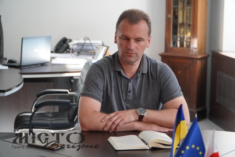 На брифінгу з міським головою журналісти цікавилися запитами армійців, підготовкою до опалювального сезону та літнім дозвіллям дітей 