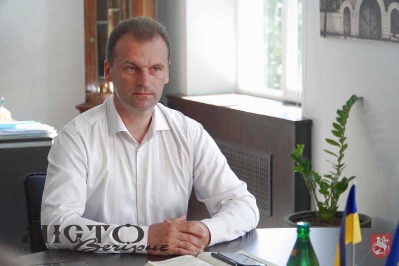 Підготовка Володимира до можливого наступу з Білорусі, встановлення вбиралень, облаштування пляжу – цим цікавилися журналісти в міського голови 