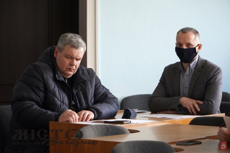 НА БЮДЖЕТНІЙ КОМІСІЇ ЗАТВЕРДИЛИ МАТЕРІАЛЬНІ ДОПОМОГИ РОДИНАМ ЗАГИБЛИХ ВІЙСЬКОВОСЛУЖБОВЦІВ - новини Володимир-Водинського НА БЮДЖЕТНІЙ КОМІСІЇ ЗАТВЕРДИЛИ МАТЕРІАЛЬНІ ДОПОМОГИ РОДИНАМ ЗАГИБЛИХ ВІЙСЬКОВОСЛУЖБОВЦІВ