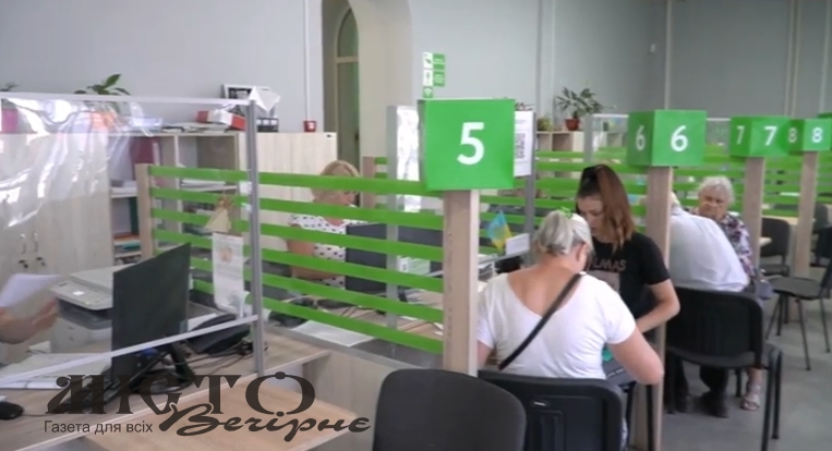У ЦНАПі Володимира запрацювали зчитувачі з ID-карток 