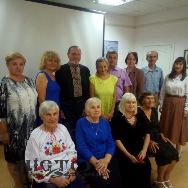 КОНКУРС РОДИННИХ ФОТОГРАФІЙ ВІДБУВСЯ В ІСТОРИЧНОМУ МУЗЕЇ 