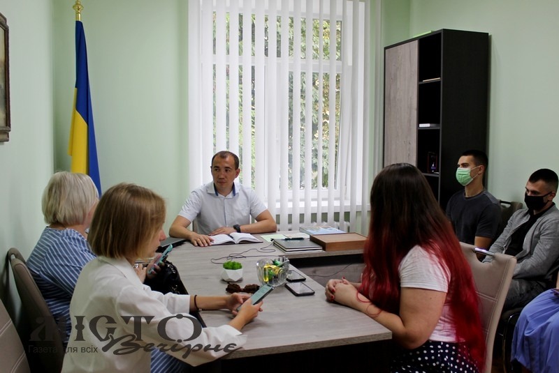 Графіки руху маршруток, пожежна сигналізація, вакцинація населення – про це говорили під час брифінгу 