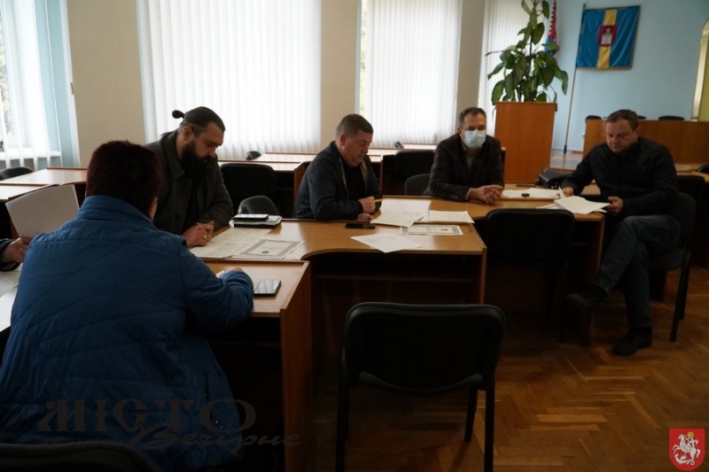 Засідала комісія з розподілу бюджетних коштів 
