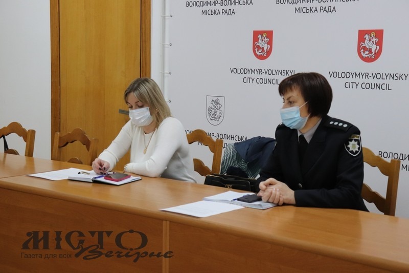 Провели засідання спостережної комісії 