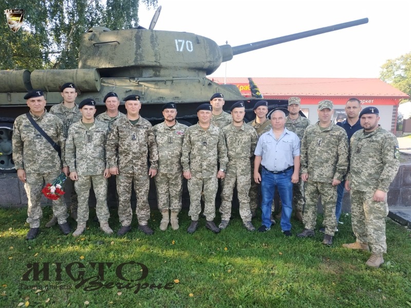 Вітали князівських велетів із Днем танкіста 