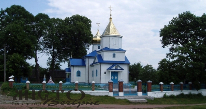 «Ми ховаємо своїх синів, а вони з нас насміхаються», – мешканка Литовежа про ситуацію в селі 