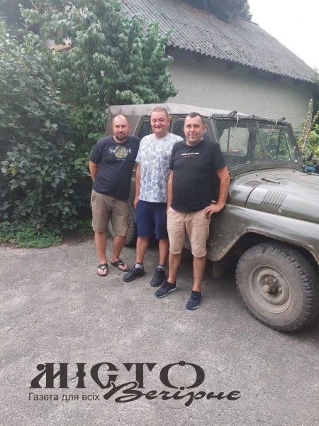 Подружжя з Литовезької громади віддали власний автомобіль на ЗСУ 