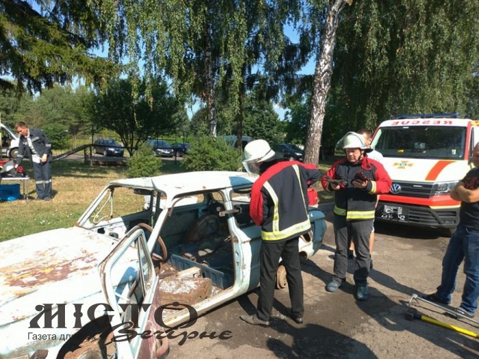 Литовезька ОТГ отримала рятувальне спорядження 