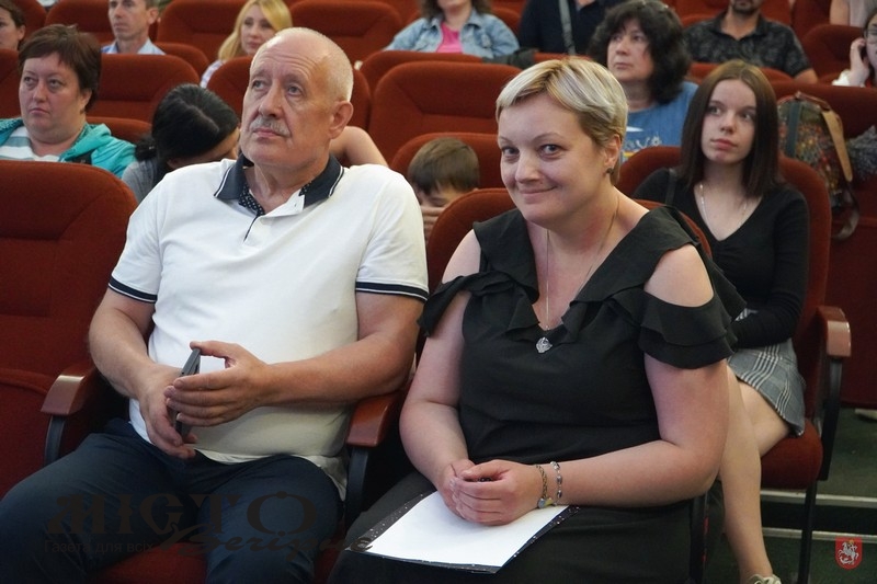 У Володимирі відбувся благодійний аукціон «Культурний наступ» 