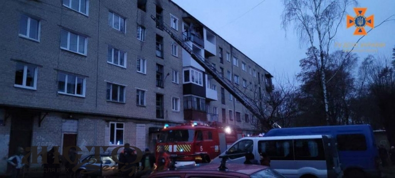 У багатоквартирному будинку Нововолинська вибухнув газовий ба 